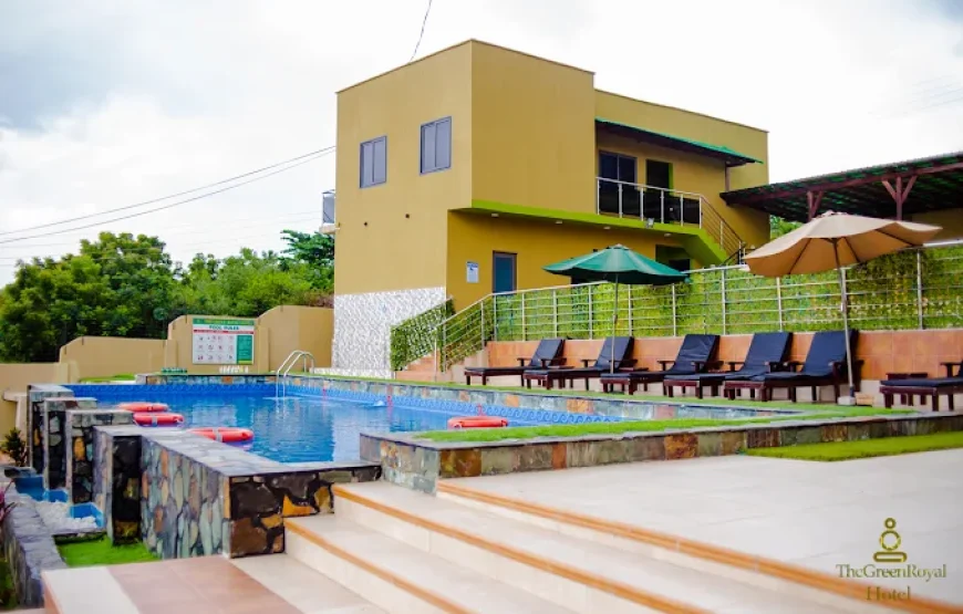 THE GREEN ROYAL HOTEL