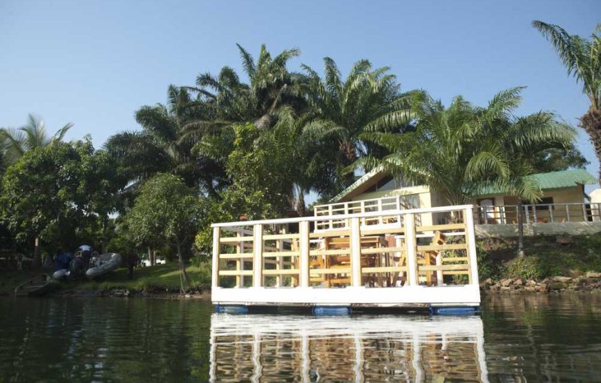 ADI LAKE RESORT