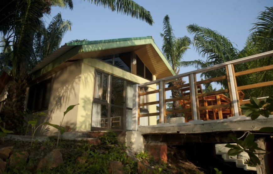 ADI LAKE RESORT