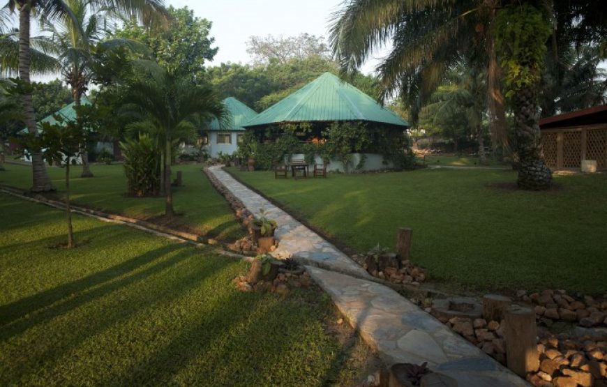 ADI LAKE RESORT