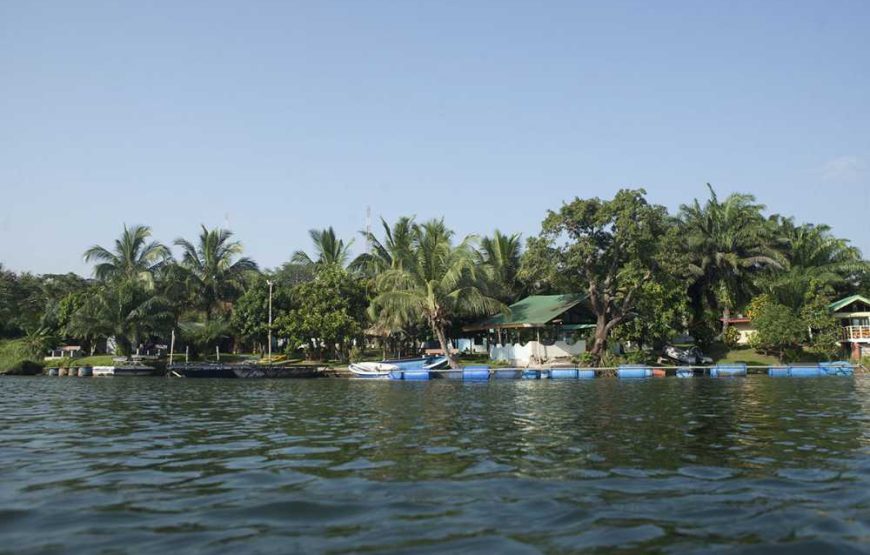 ADI LAKE RESORT