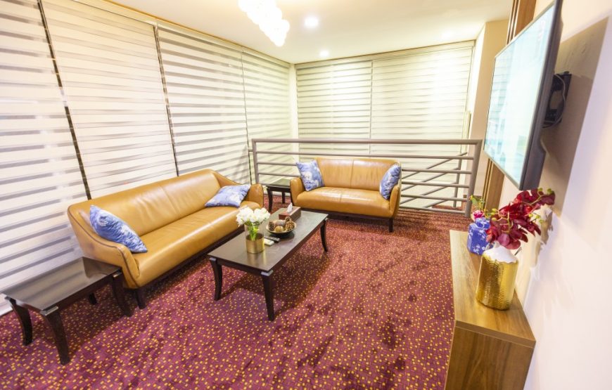 3 BEDROOM APARTMENT