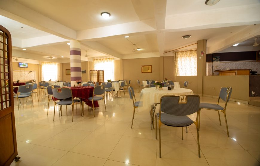 GLAMOSSAY HOTEL