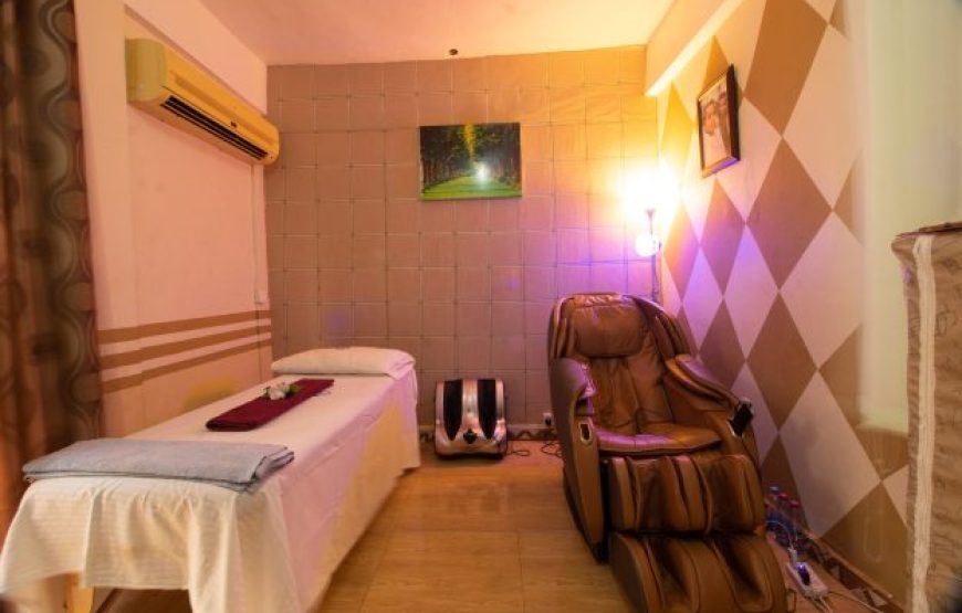 GLAMOSSAY HOTEL