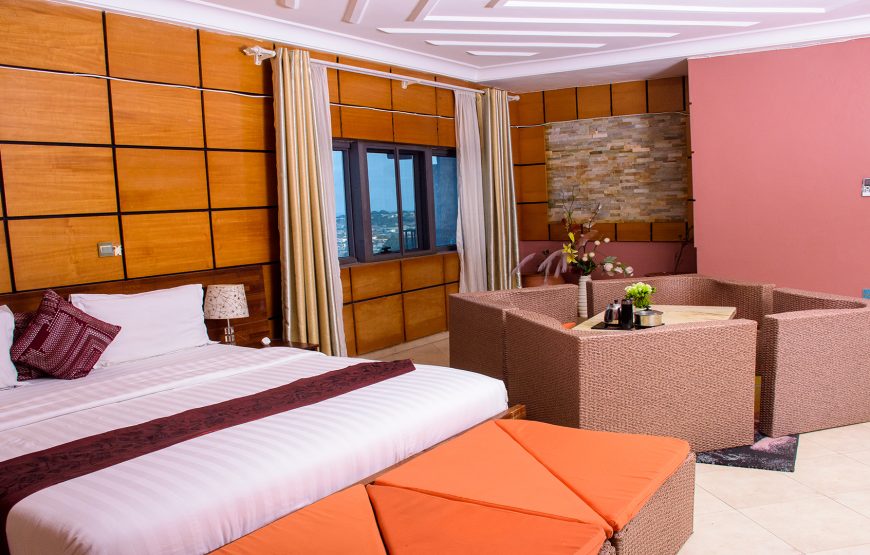 TRIPLE HILL HOTEL