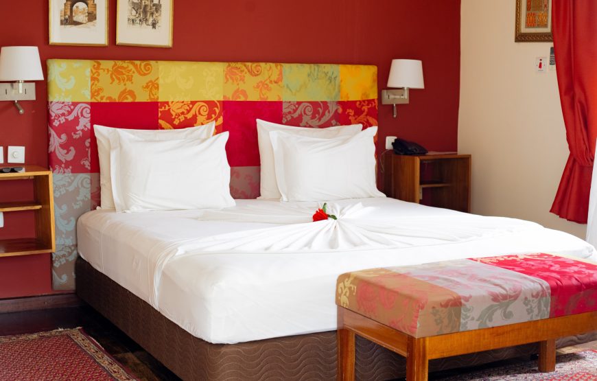 GOLDEN HILL PARKER HOTEL