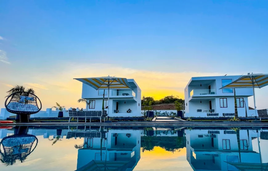BRIDGE VIEW RESORT