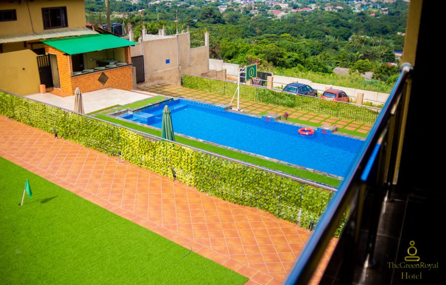 THE GREEN ROYAL HOTEL