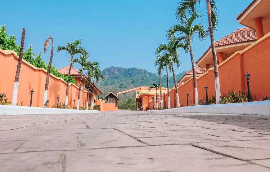 MAC-DIC ROYAL PLAZA HOTEL