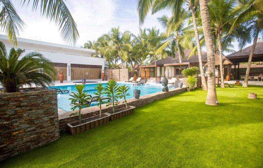 THE BIG BLUE RESORT & SPA