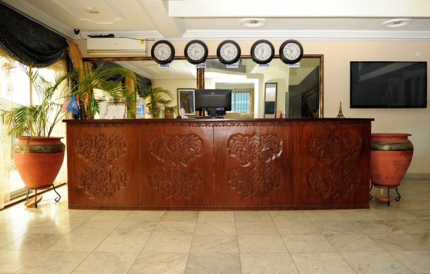 MOUNT PLEASANT INNS & APARTMENT