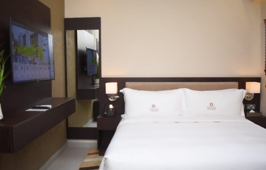 JUNIOR STANDARD SINGLE ROOM