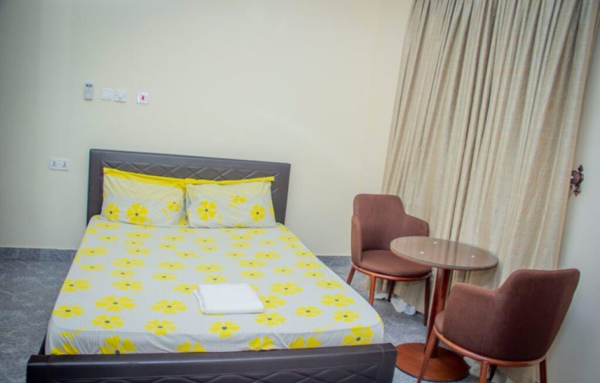 WURIPE AND SONS ROYAL LODGE