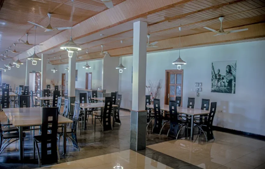 MEKANDI RIVERSIDE RESORT