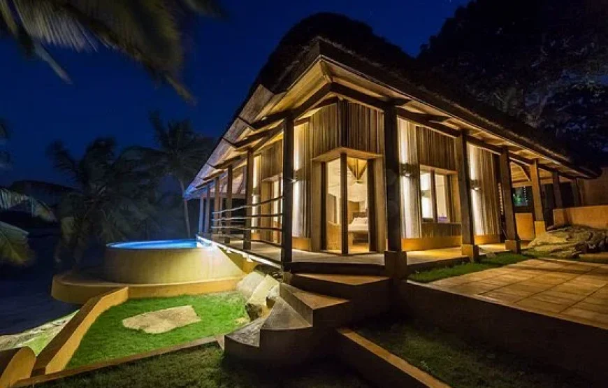 LOU MOON-ECO LUXURY RESORT