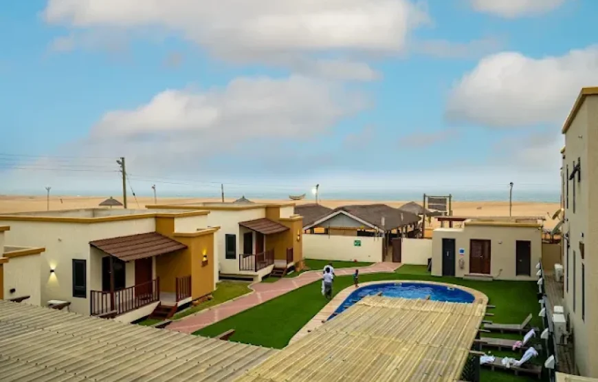 REDDINGTON BEACH RESORT