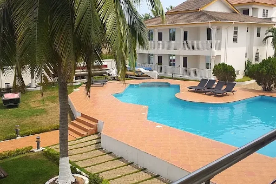 PEACE HOLIDAY RESORT