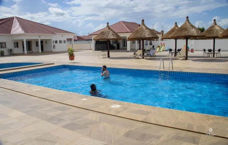 ROYAL COSY HILLS HOTEL